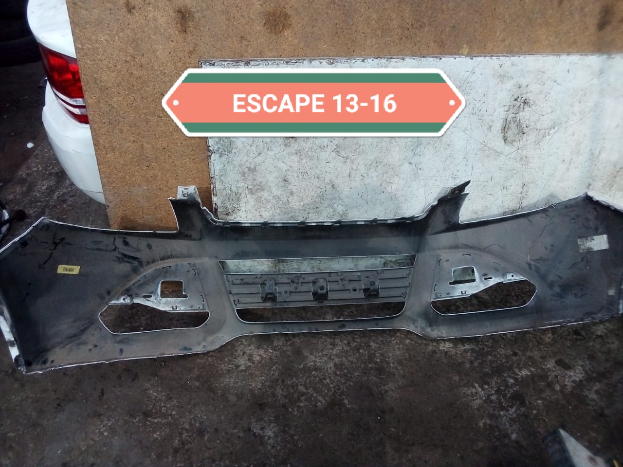 PARACHOQUES DELANTERO FORD ESCAPE 2013 AL 2016